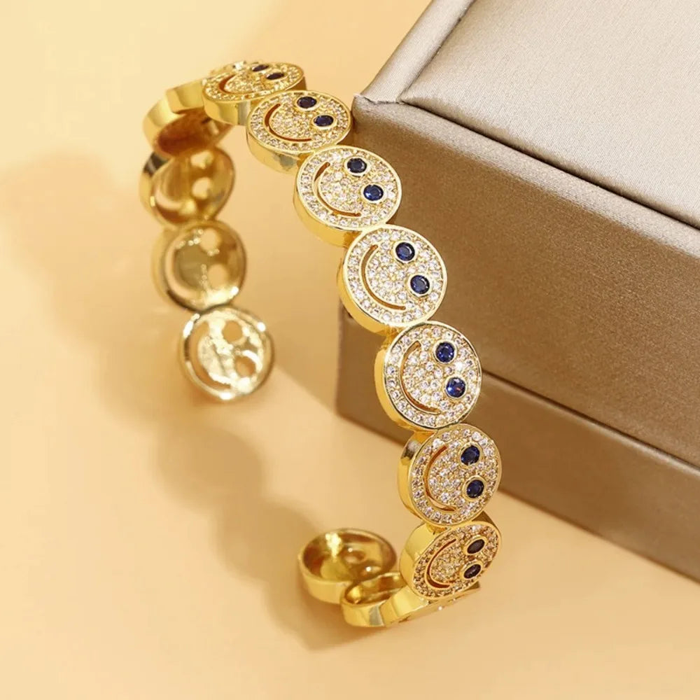 2025 New Luxury Light Full Diamond Colored Smile Bracelet, Unique Design Gold-Plated Stackable Jewelry, Fashionable, Personalize