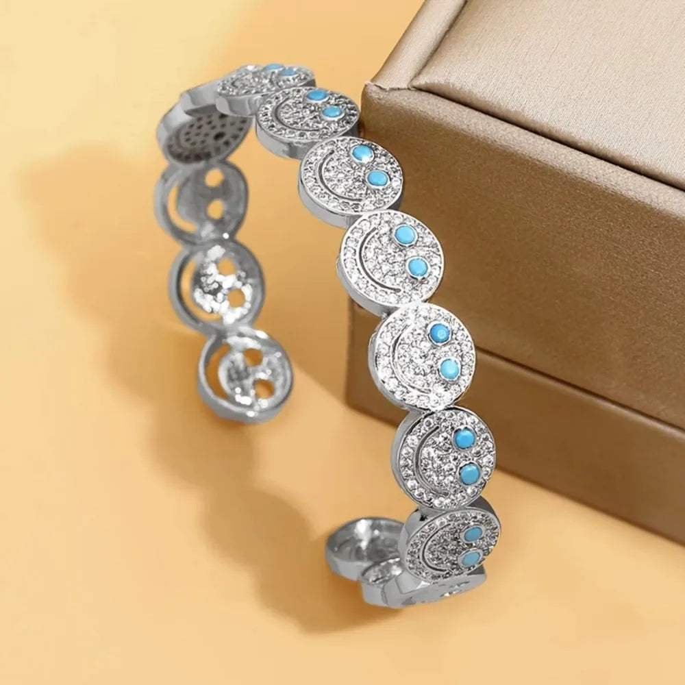 2025 New Luxury Light Full Diamond Colored Smile Bracelet, Unique Design Gold-Plated Stackable Jewelry, Fashionable, Personalize
