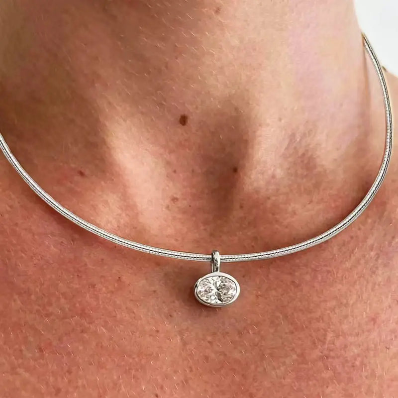 BXINY 2-4carat East West Oval Cut Moissanite Collar Choker Necklace S925 Silver Bezel Set Solitaire Diamond Pendant Gift Jewelry